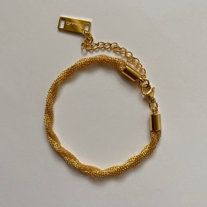 Anna Twisted Chain Bracelet